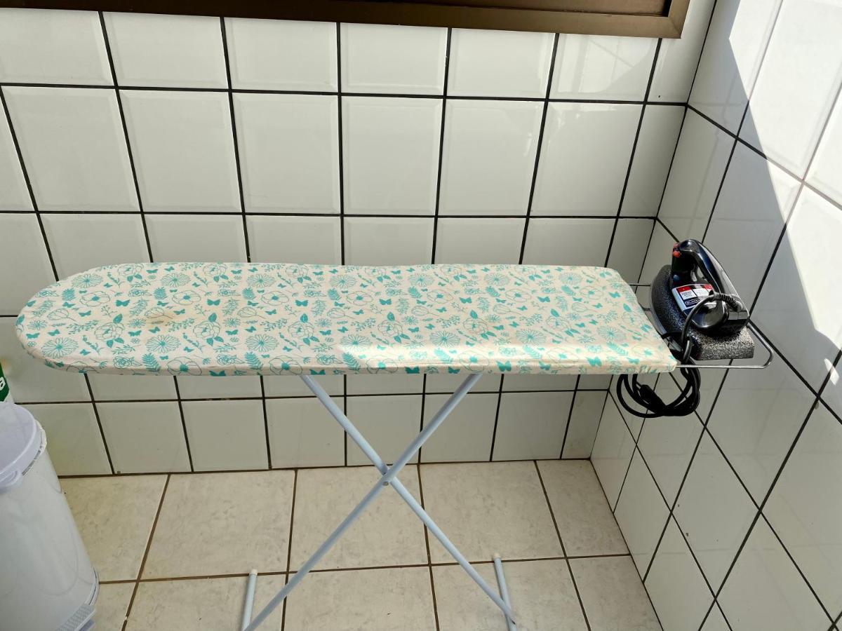 Apto No Centro Perto Do Shopping Com 2 Quartos De Casal Arcond Wifi Fibra Homeoffice E Garagem Em Dourados Eksteriør bilde
