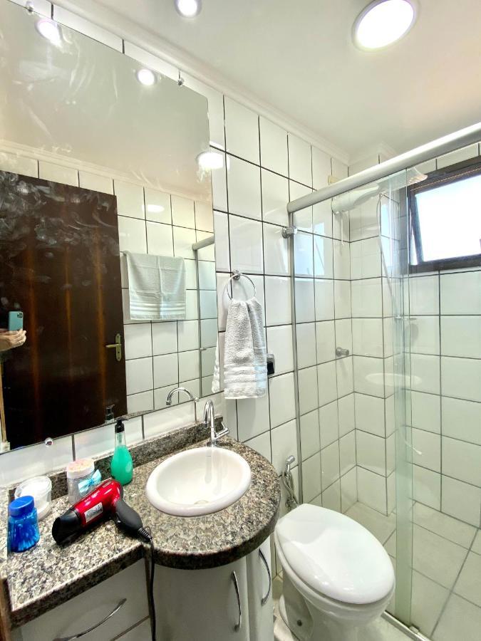 Apto No Centro Perto Do Shopping Com 2 Quartos De Casal Arcond Wifi Fibra Homeoffice E Garagem Em Dourados Eksteriør bilde