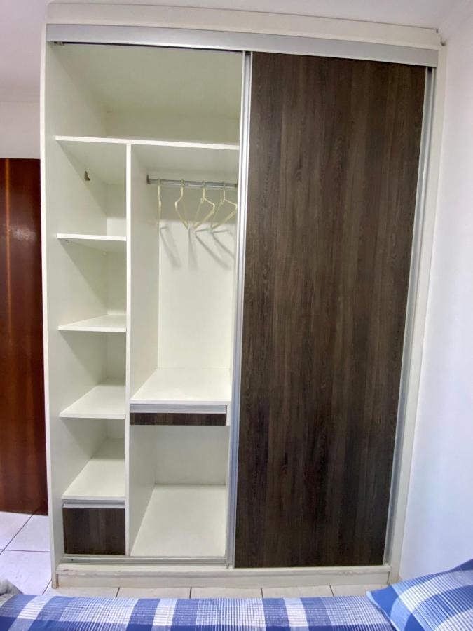 Apto No Centro Perto Do Shopping Com 2 Quartos De Casal Arcond Wifi Fibra Homeoffice E Garagem Em Dourados Eksteriør bilde