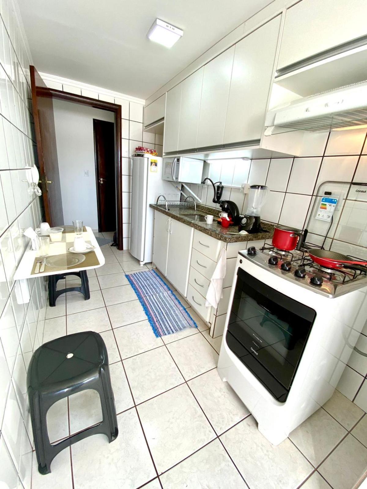 Apto No Centro Perto Do Shopping Com 2 Quartos De Casal Arcond Wifi Fibra Homeoffice E Garagem Em Dourados Eksteriør bilde